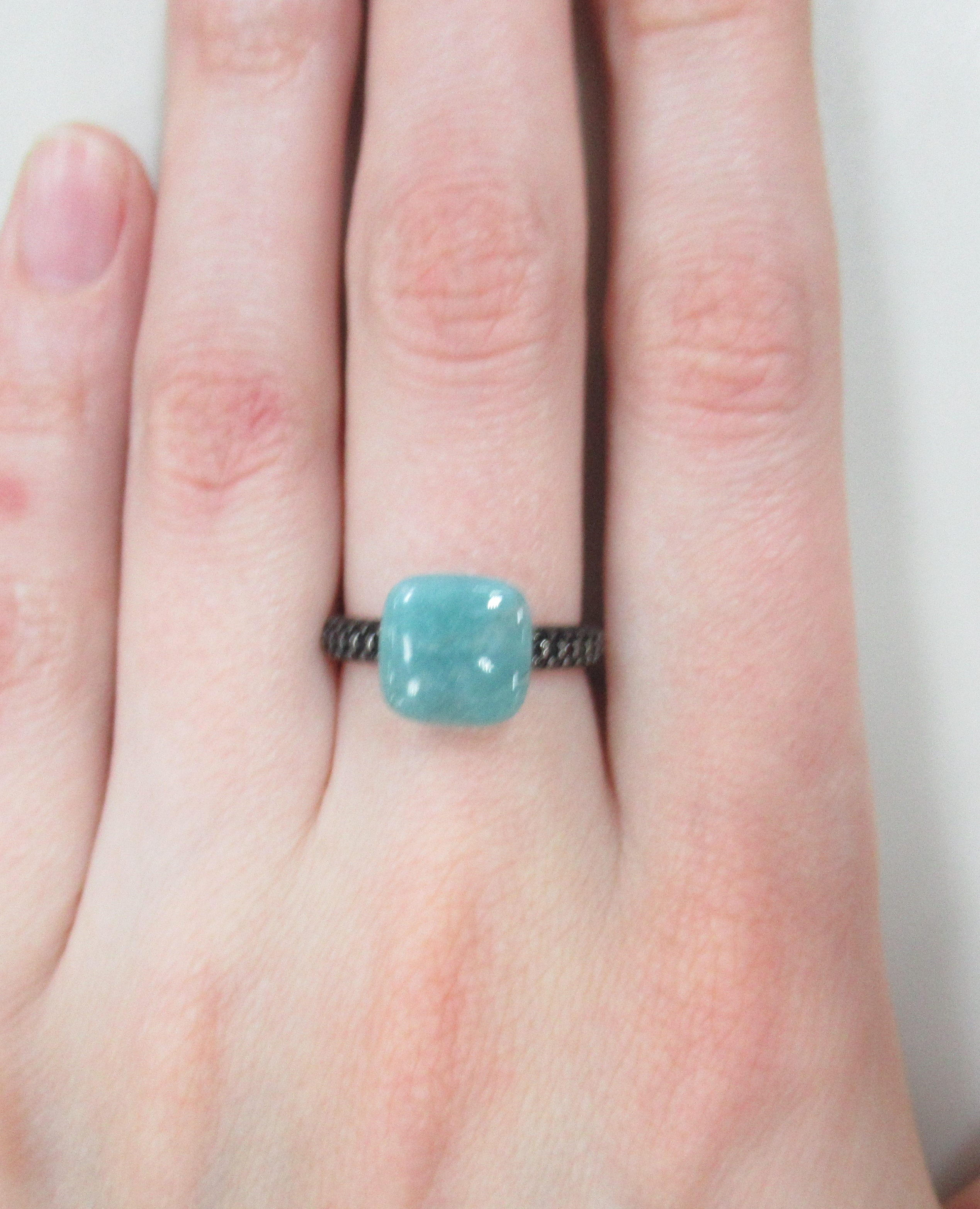 Серебряное кольцо с амазонитом